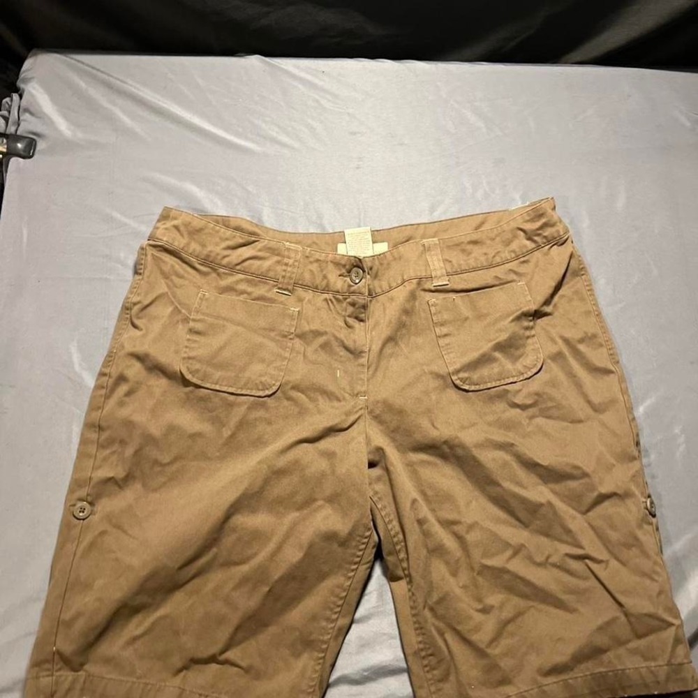 Natural Reflections Womens Size 18 Brown 100% Cotton Cargo Style Shorts BP47651M